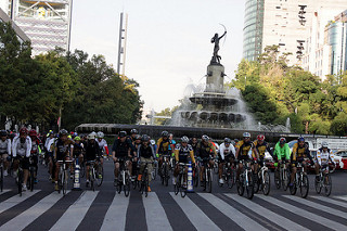 ruta maraton ciudad de mexico ciclista 2015